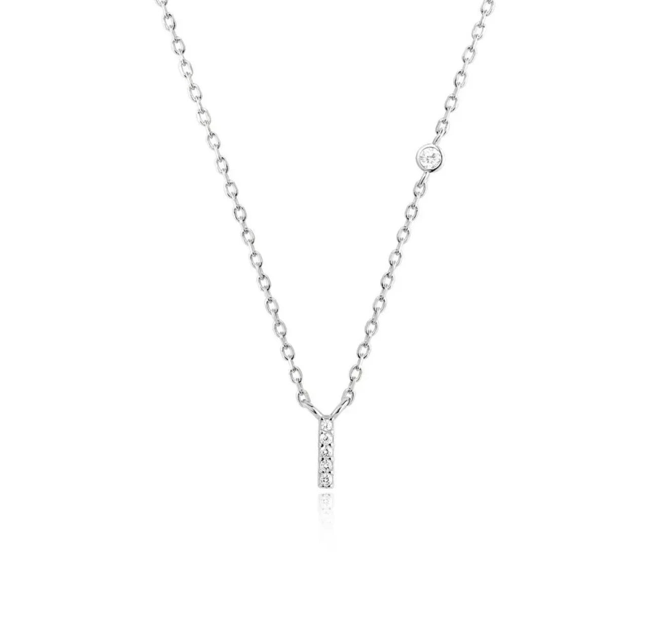 Collar con inicial