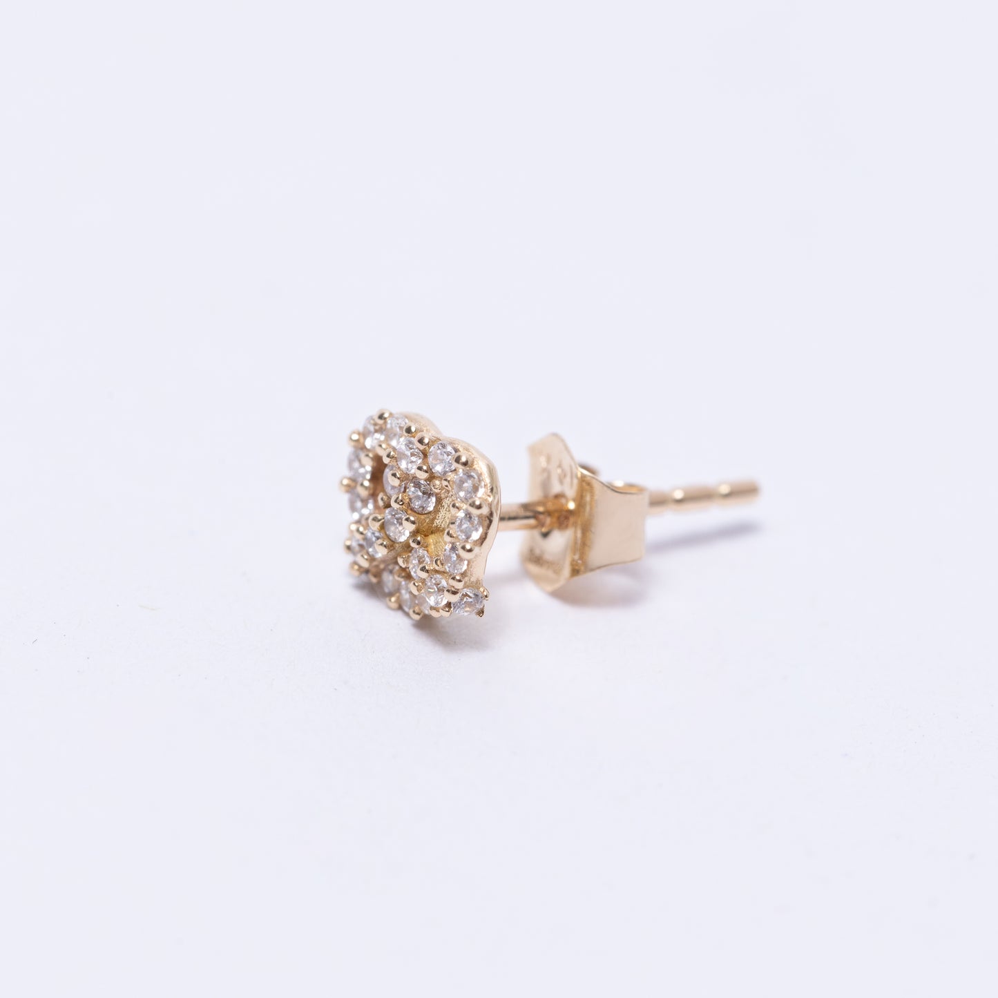 Mini pendientes tipo pretzel en oro de 14 k
