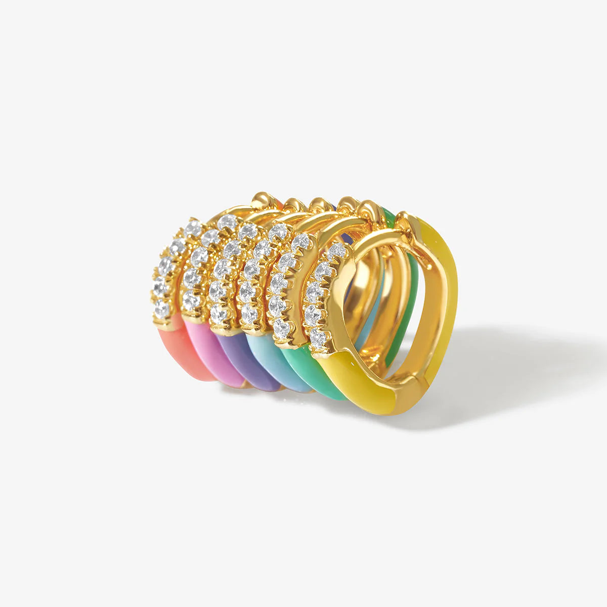 Anillo de ámbar y circonita cúbica