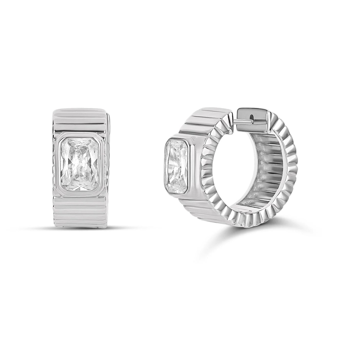 Thick Fluted Diamond Like Huggie