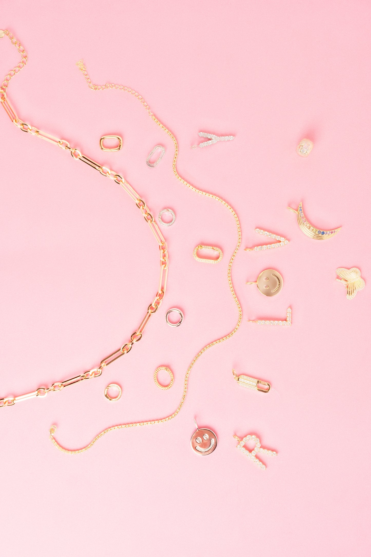 Elongated Paperclip Chain Necklace