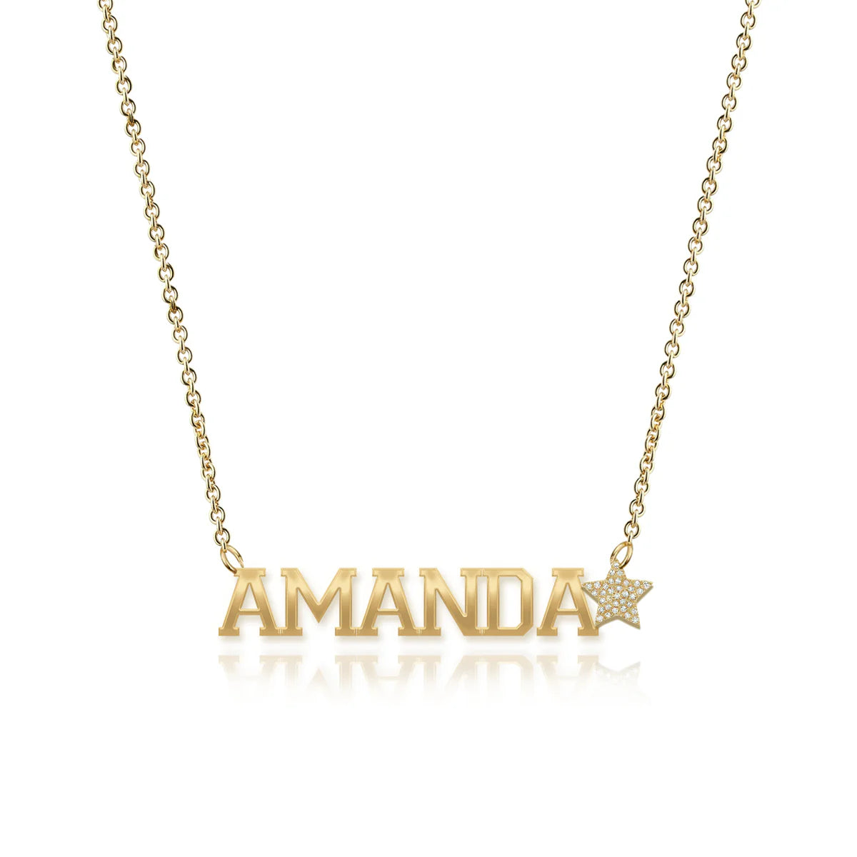 Collar con dije de pavé y nombre recortado en oro de 14 k