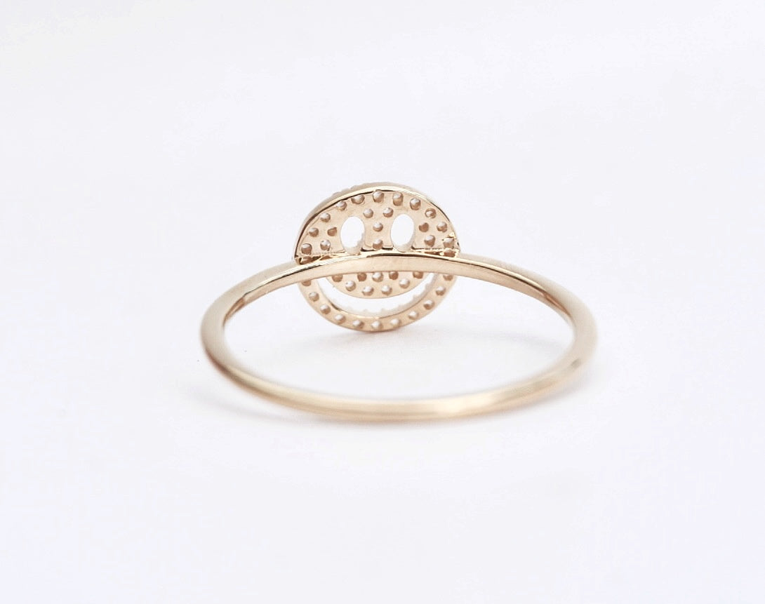 10k Solid Gold - Happy Ring