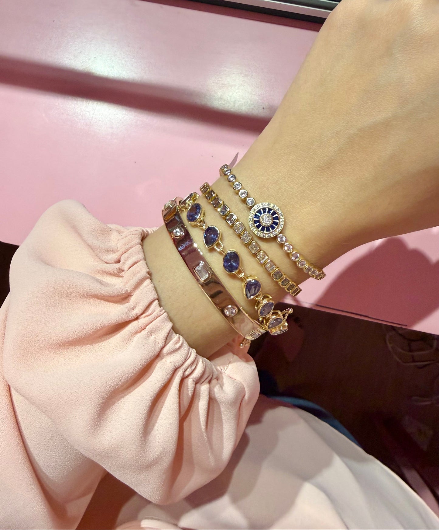 Pulsera de tenis ovalada arcoíris