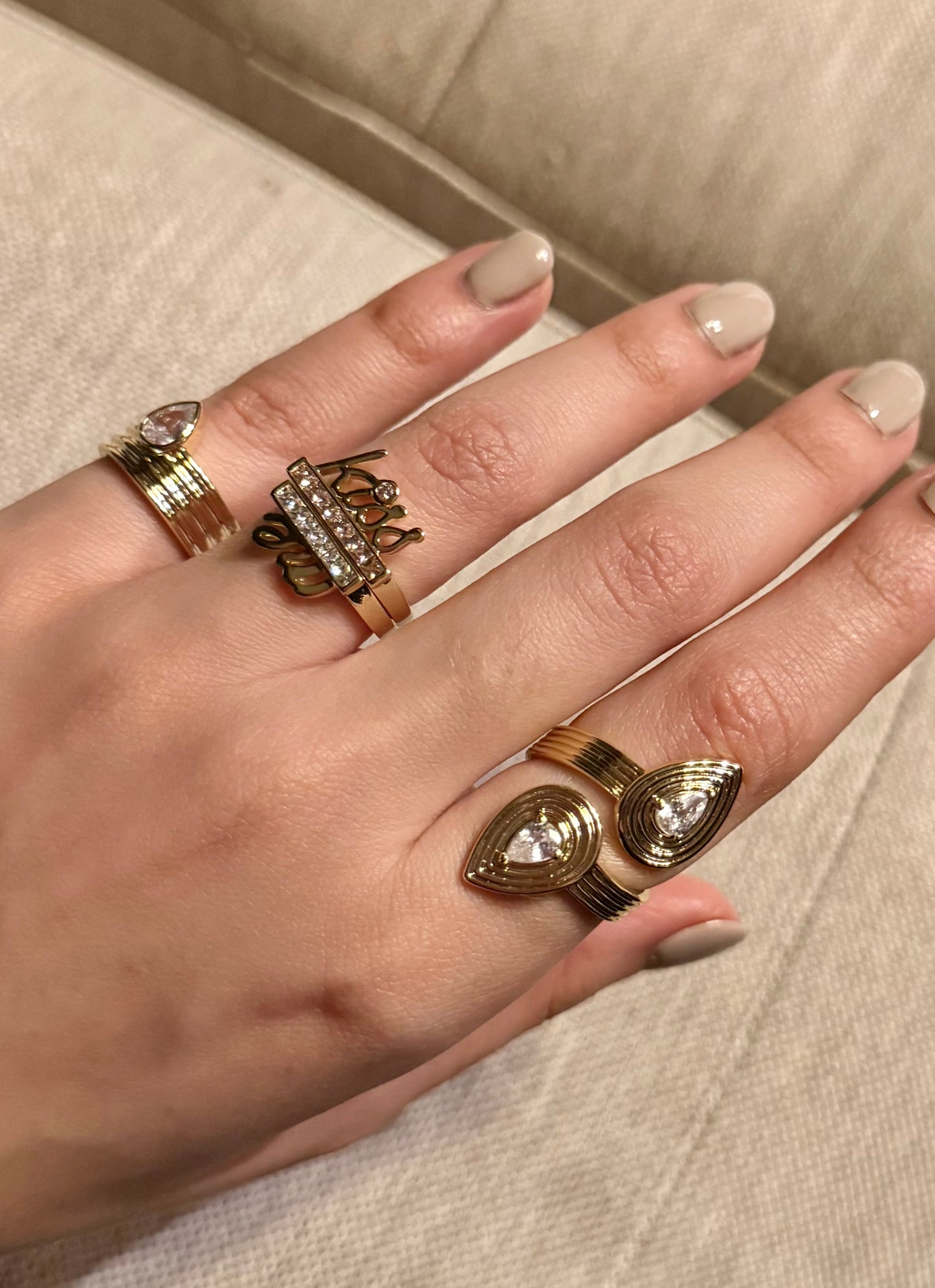 Anillo Daphne