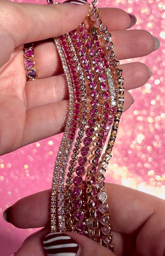 Pulsera de tenis fucsia y transparente