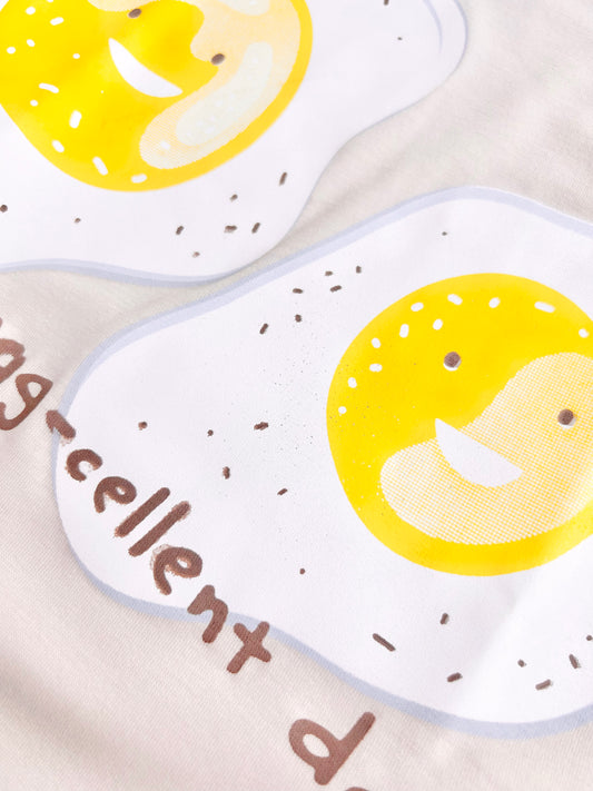 Conjunto corto para el día Egg-cellent