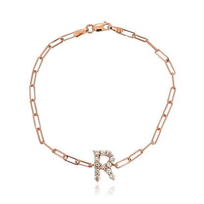 Pulsera con clip pequeño con inicial de diamante grande en oro de 14 k